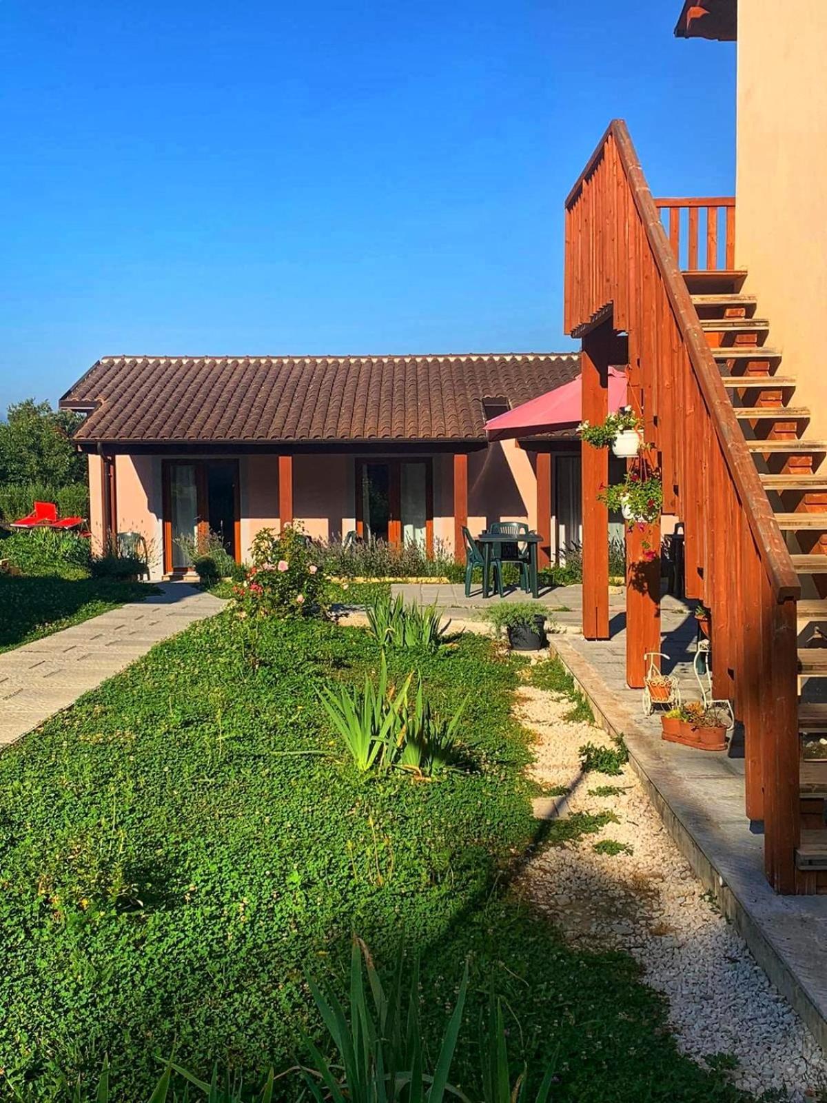 Albergo Diffuso Borgo Retrosi Di Amatrice Exterior photo